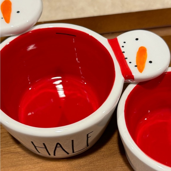 NWT Rae Dunn Snowman Measuring Cups - Picture 2 of 9
